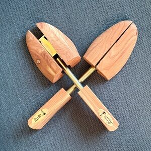 👞Executive Imperials Shoe Trees/Stretchers. Size M. Excellent condition.